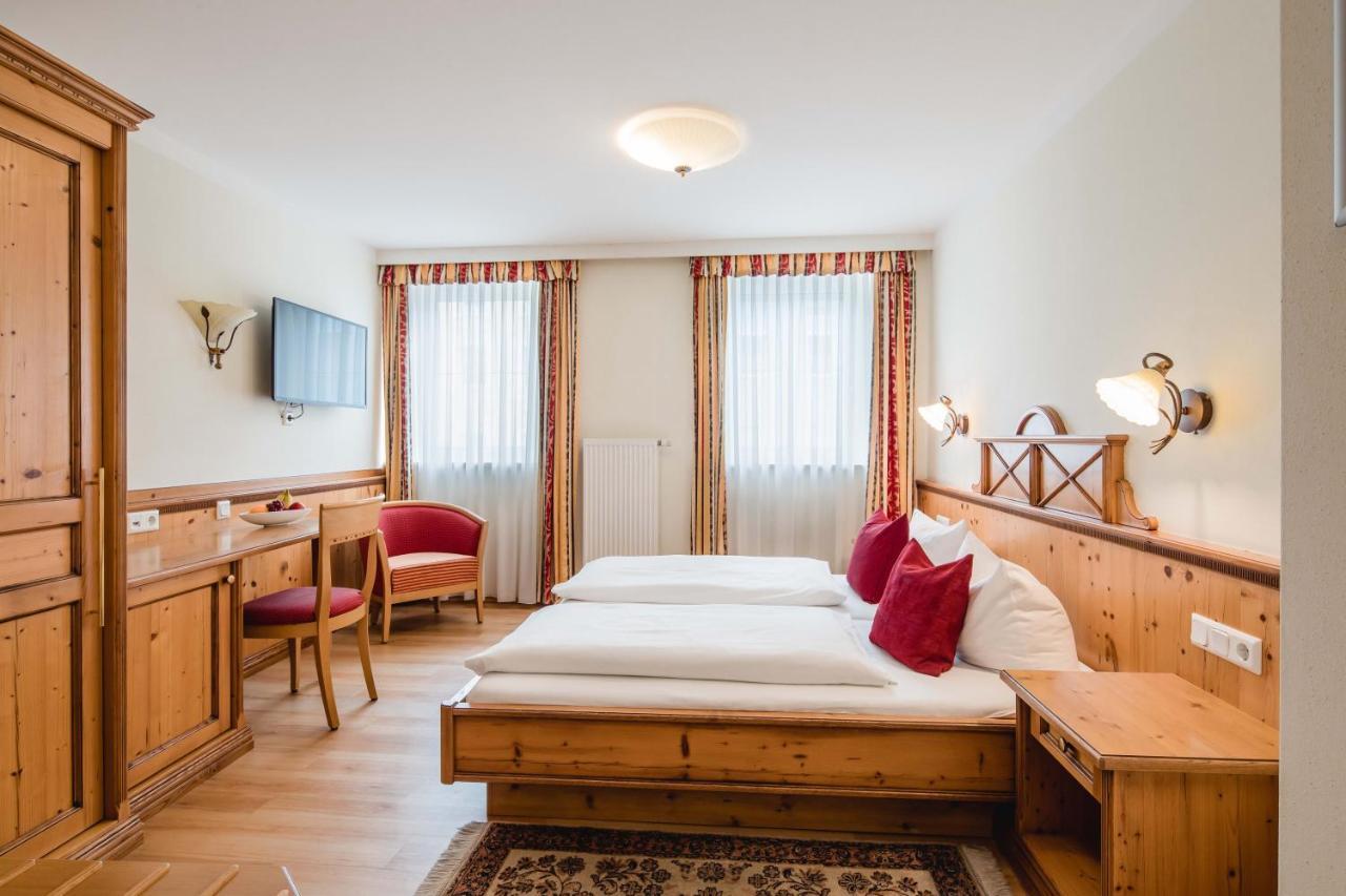 אוסטרהופן Hotel Bayrischer Loewe מראה חיצוני תמונה