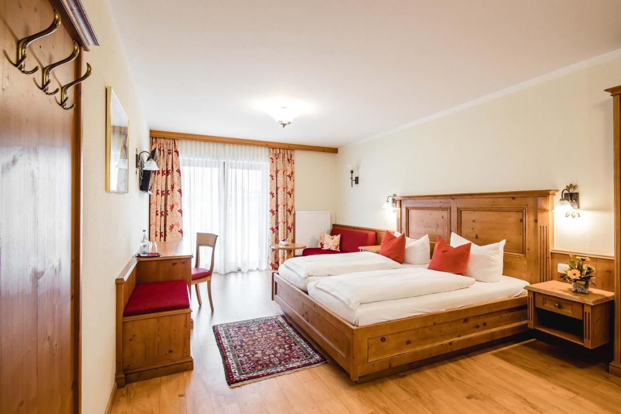 אוסטרהופן Hotel Bayrischer Loewe מראה חיצוני תמונה