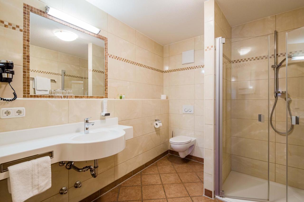 אוסטרהופן Hotel Bayrischer Loewe מראה חיצוני תמונה