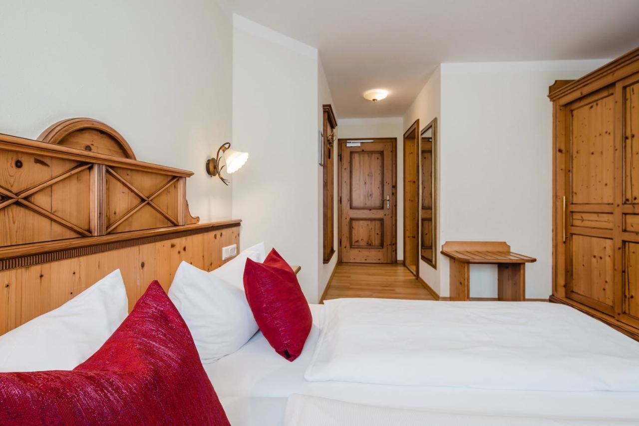 אוסטרהופן Hotel Bayrischer Loewe מראה חיצוני תמונה