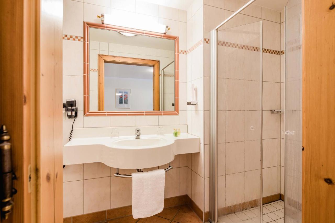 אוסטרהופן Hotel Bayrischer Loewe מראה חיצוני תמונה